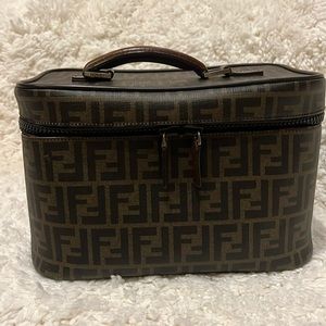 Fendi travel makeup / Train case
